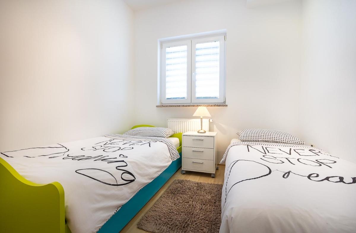 Apartment Igor 3 **** Medulin Zewnętrze zdjęcie